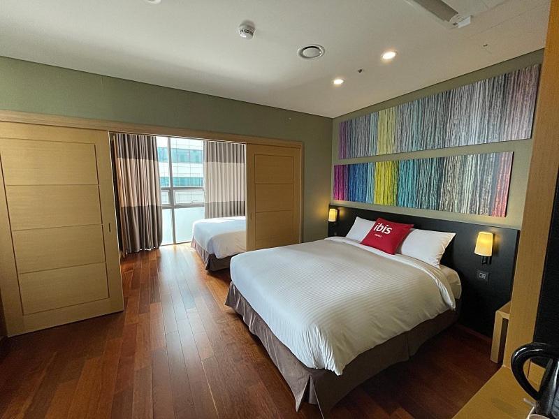 Ibis Ambassador Busan City Centre Ngoại thất bức ảnh