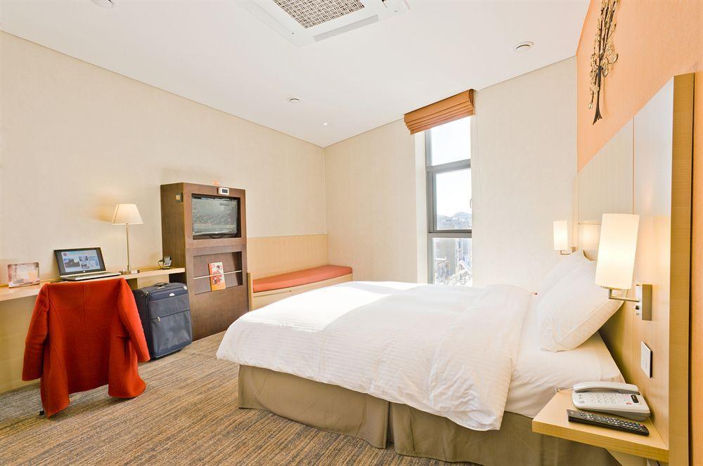 Ibis Ambassador Busan City Centre Ngoại thất bức ảnh