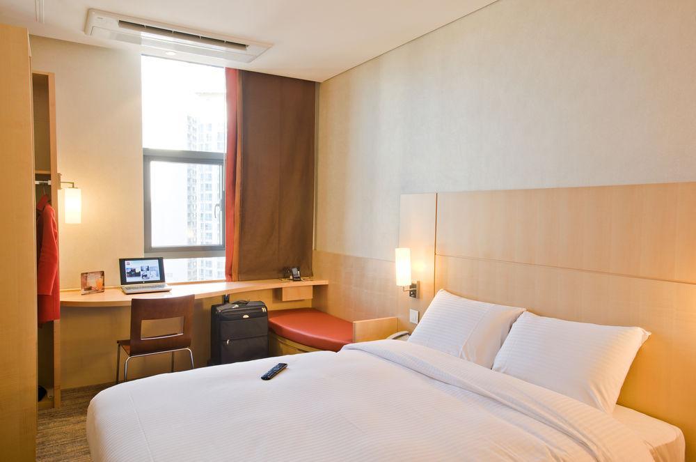 Ibis Ambassador Busan City Centre Ngoại thất bức ảnh